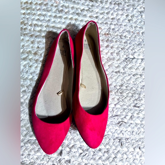 Beautiful red suede time and try flats women’s size 8 - Picture 1 of 3